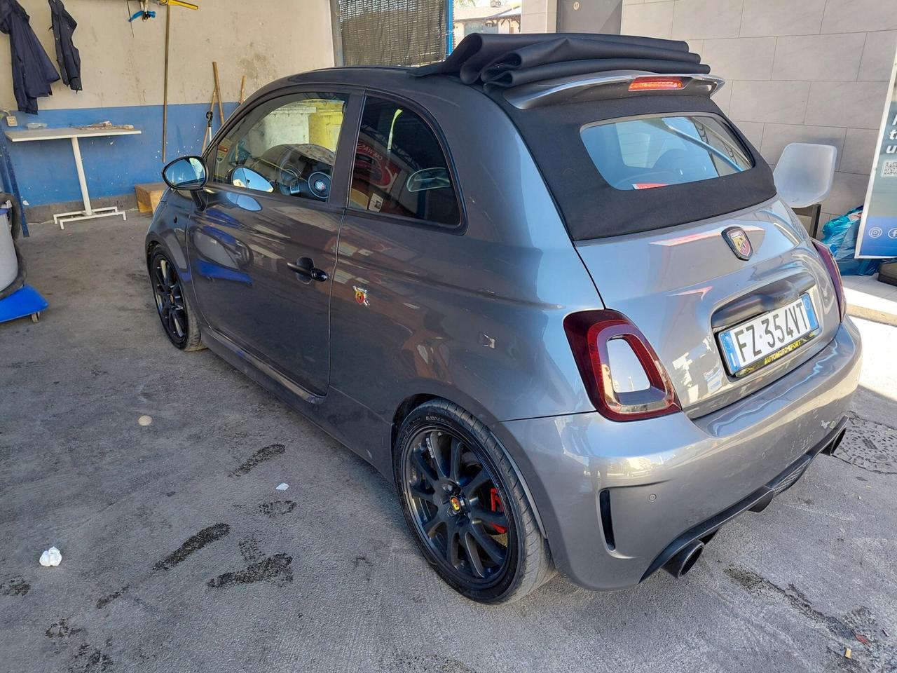 Abarth 500 C 1.4 Turbo T-Jet MTA