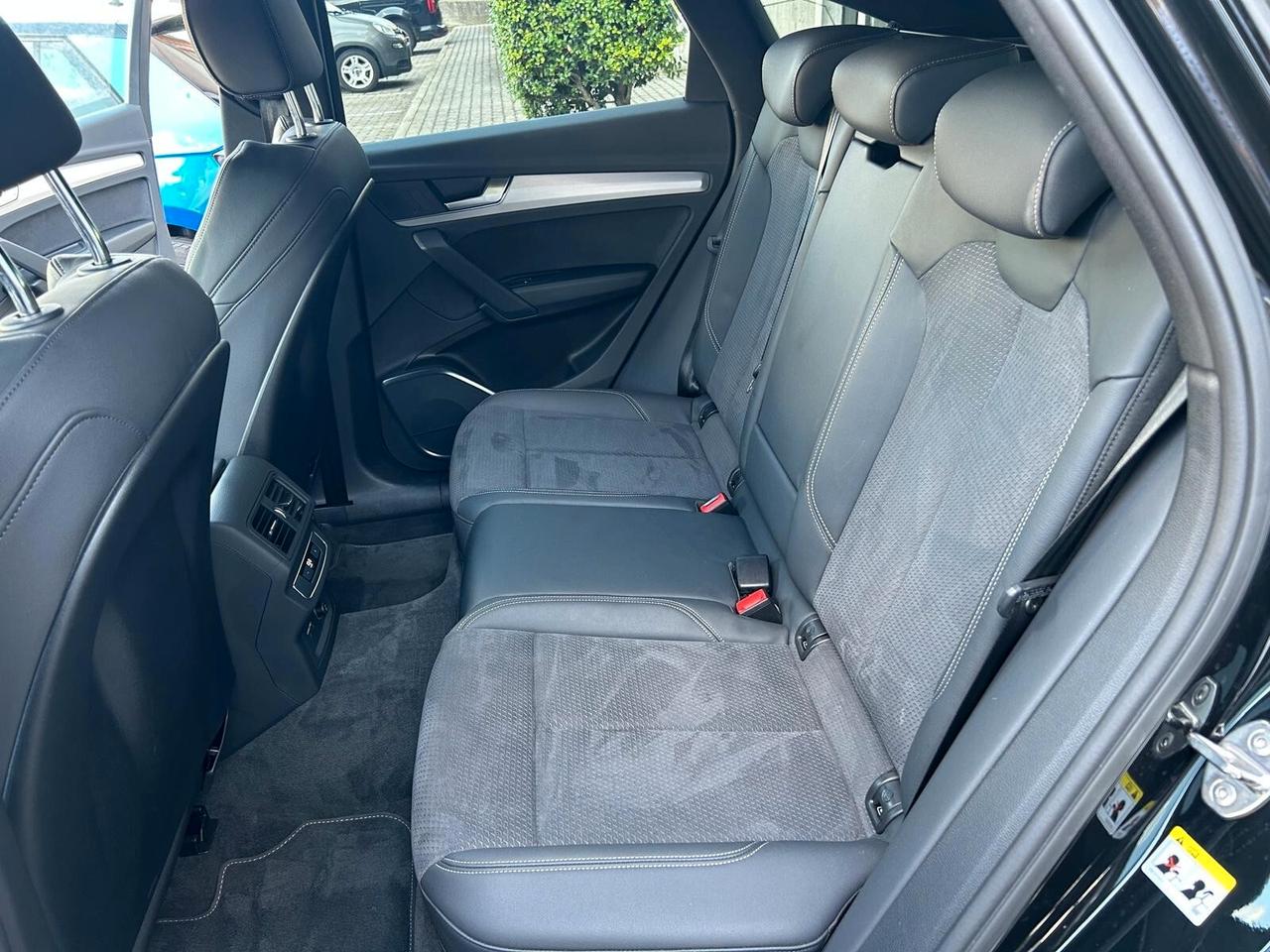 Audi Q5 Sportback 40 2.0 tdi mhev S line quattro s-tronic