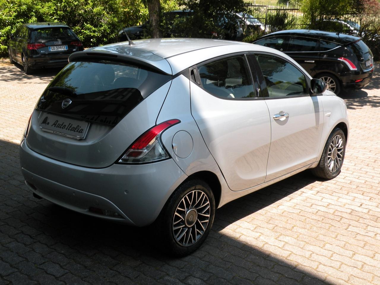 LANCIA YPSILON 1.2 69CV 2016