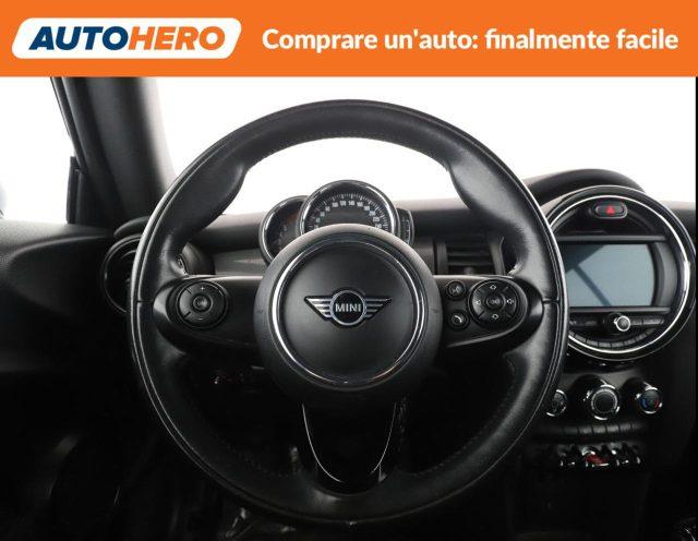 MINI Mini 1.5 Cooper D Cabrio