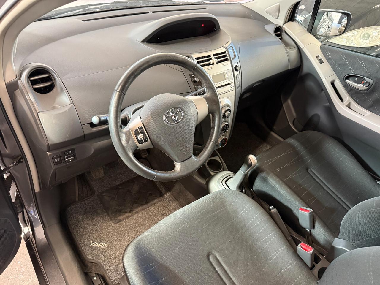 Toyota Yaris 1.3 5p UNICA PROPRIETARIA