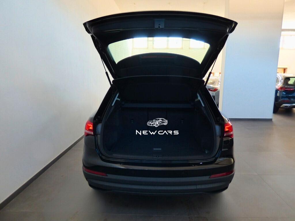 Audi Q3 35 TDI S tronic Business
