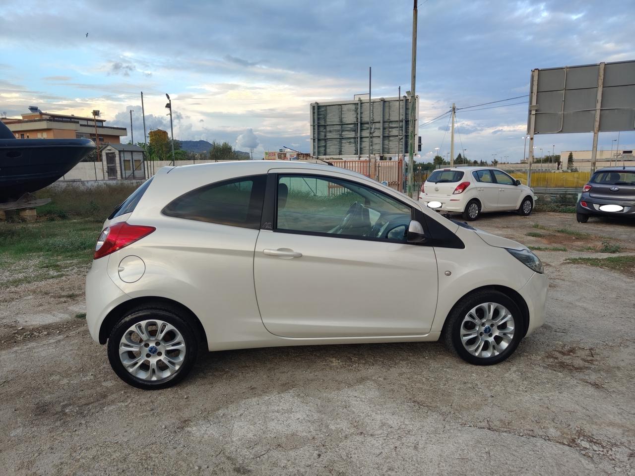 Ford Ka 1.3 TDCi 75CV Titanium NEOPATENTATI