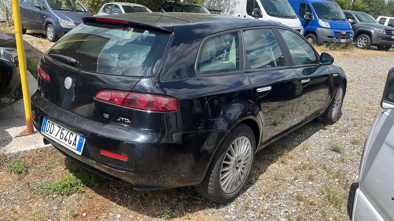 Alfa Romeo 159 2.0 JTDm Sportwagon Distinctive
