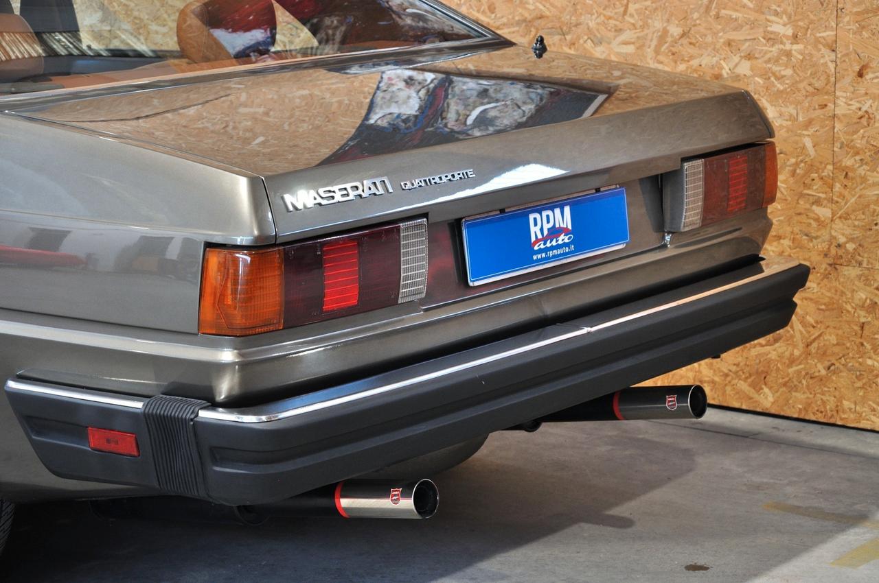 Maserati Quattroporte 4.9 V8 280 CV ASI targhe nere MO restaurata da CAMPANA