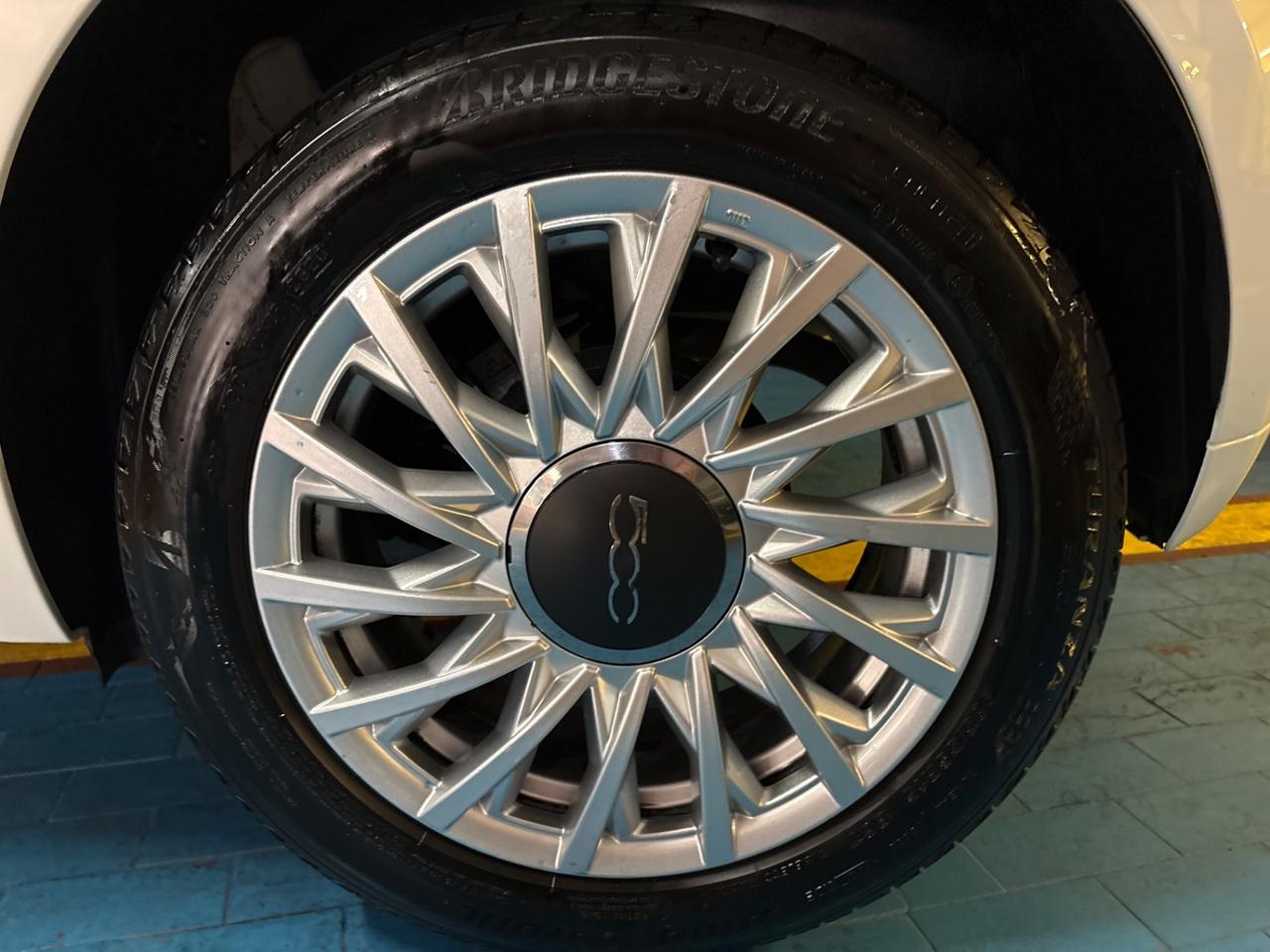 Fiat 500 C 1.0 Hybrid Lounge