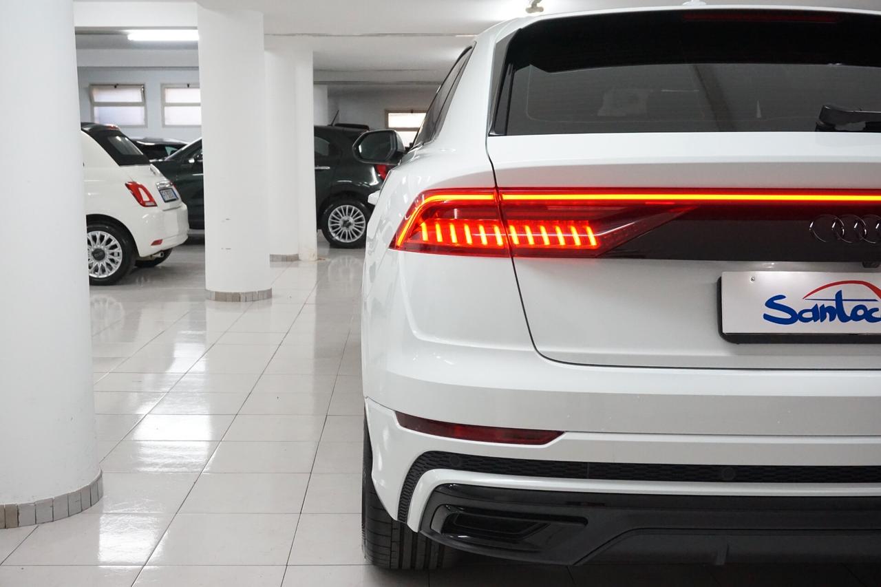 Audi Q8 50 TDI 286 CV quattro tiptronic S Line Identity Black