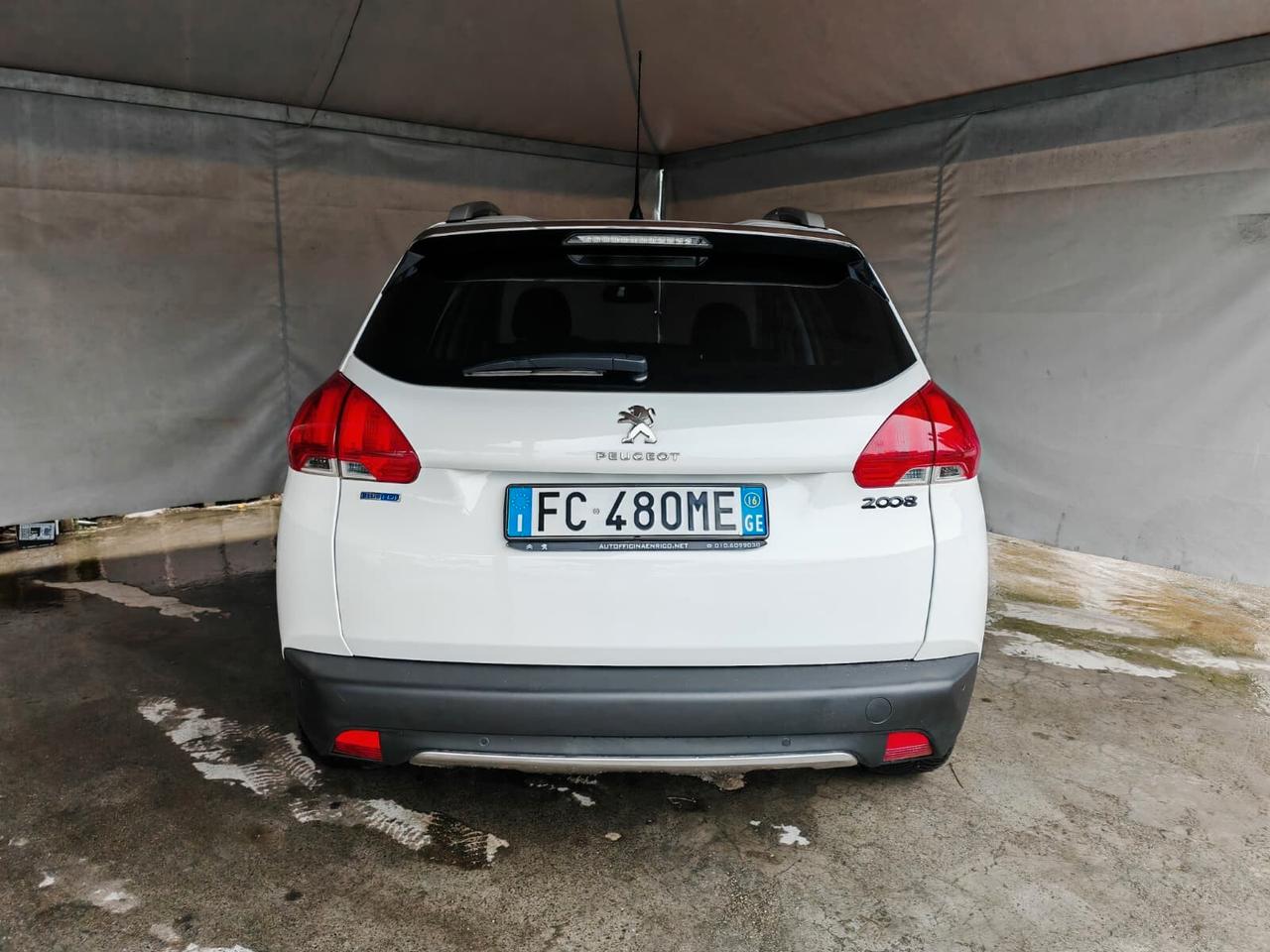 Peugeot 2008 BlueHDi 120 S&S Allure