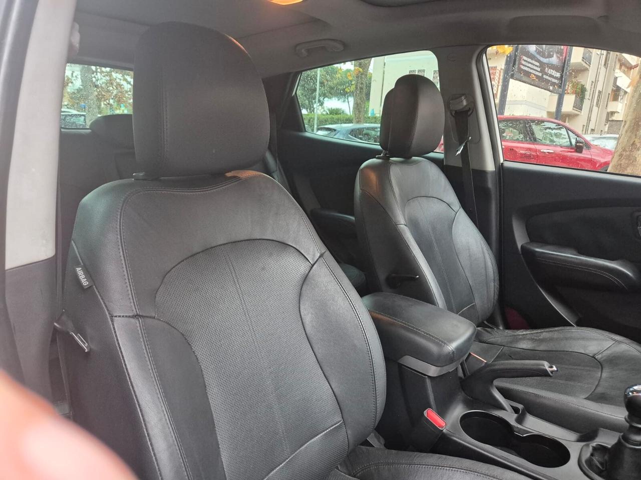 Hyundai iX35 1.7 CRDi 2WD Xpossible