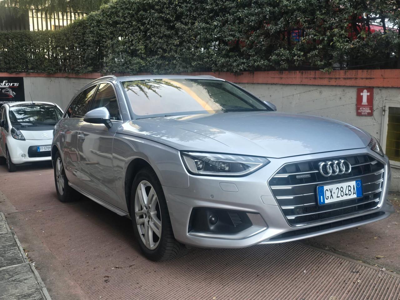 Audi A4 Avant 40 TDI quattro S tronic Business