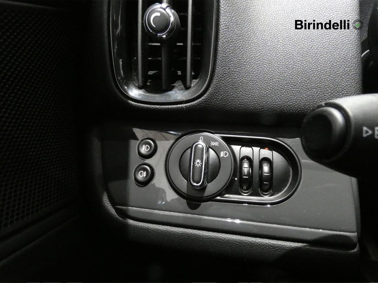 MINI Mini Countrym.(F60) - Mini 2.0 Cooper D Business Countryman