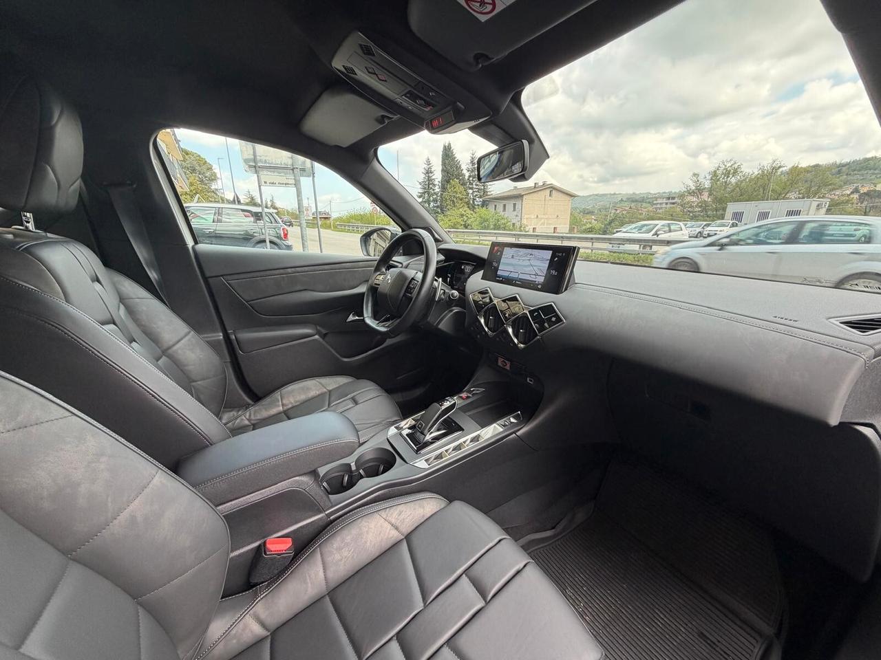 Ds DS3 3 Crossback PureTech 130 aut. Performance Line
