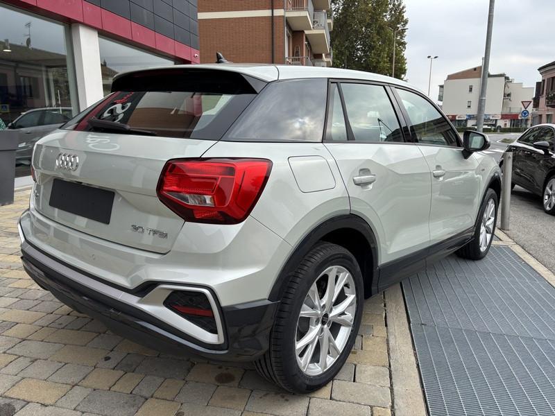 Audi Q2 30 1.0 tfsi S line edition LED-NAVI-CAM-18"