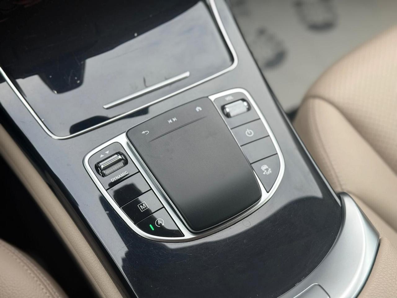 Mercedes-benz GLC 4Matic 2.0 D Executive Model Year 2021 *Pelle