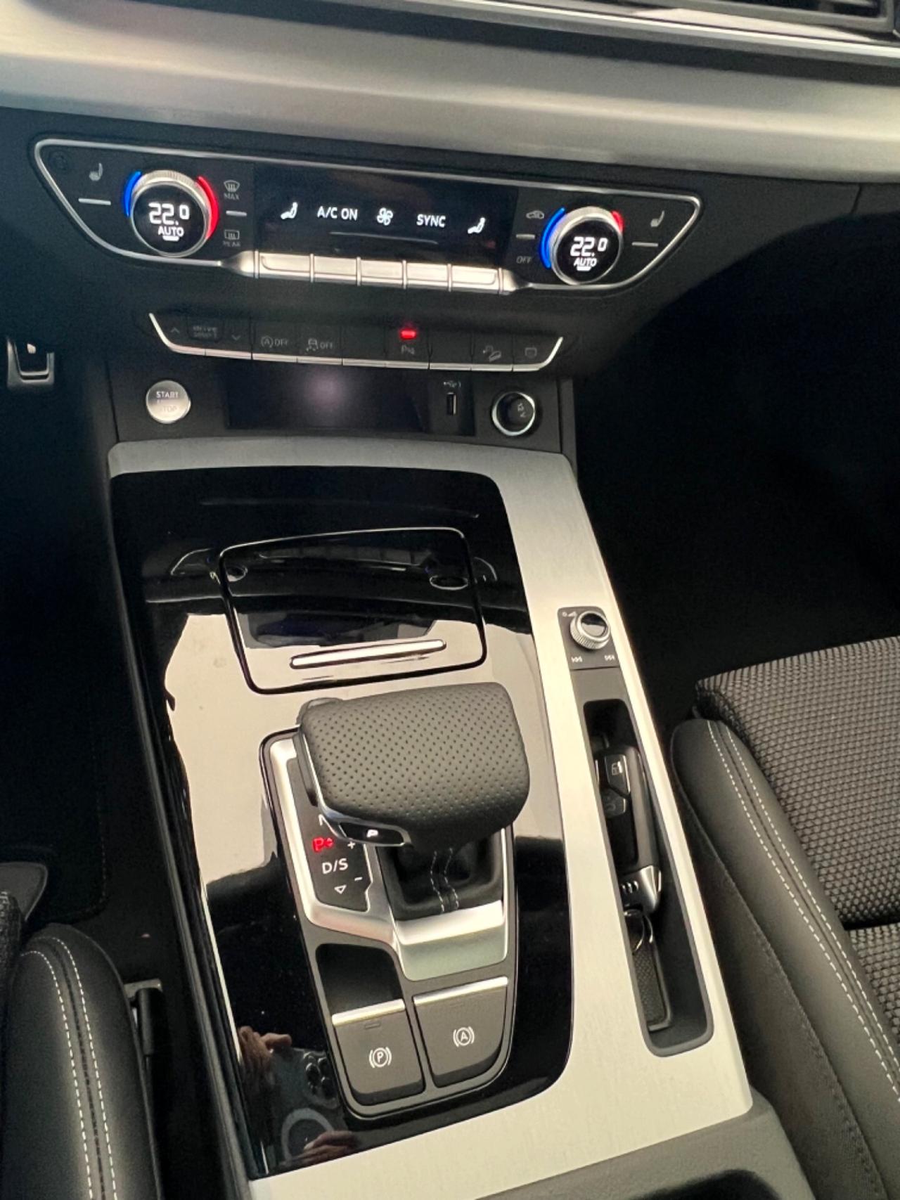 Audi Q5 SPB 40 2.0 tdi mhev S line quattro s-tronic