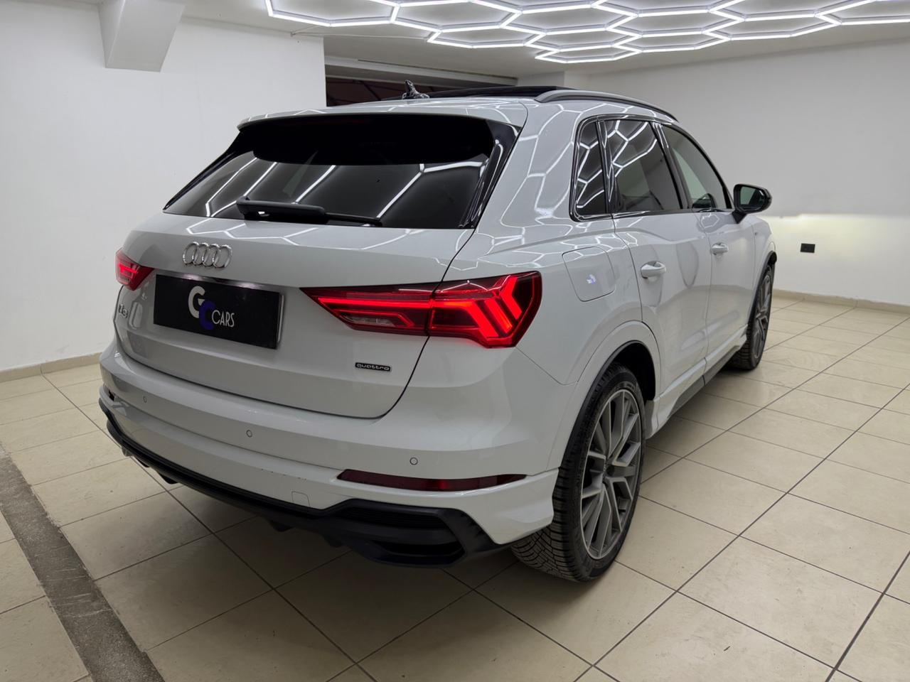 Audi Q3 40 TDI S LINE IPER FULL ITA UFF UNI PRO