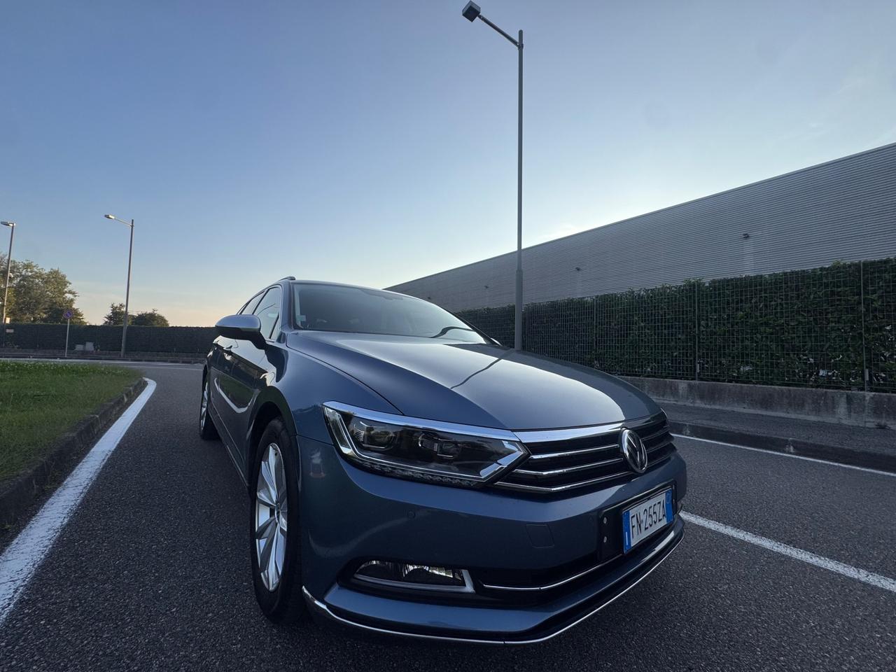Volkswagen Passat Variant 2.0 TDI DSG Executive BlueMotion Tech.