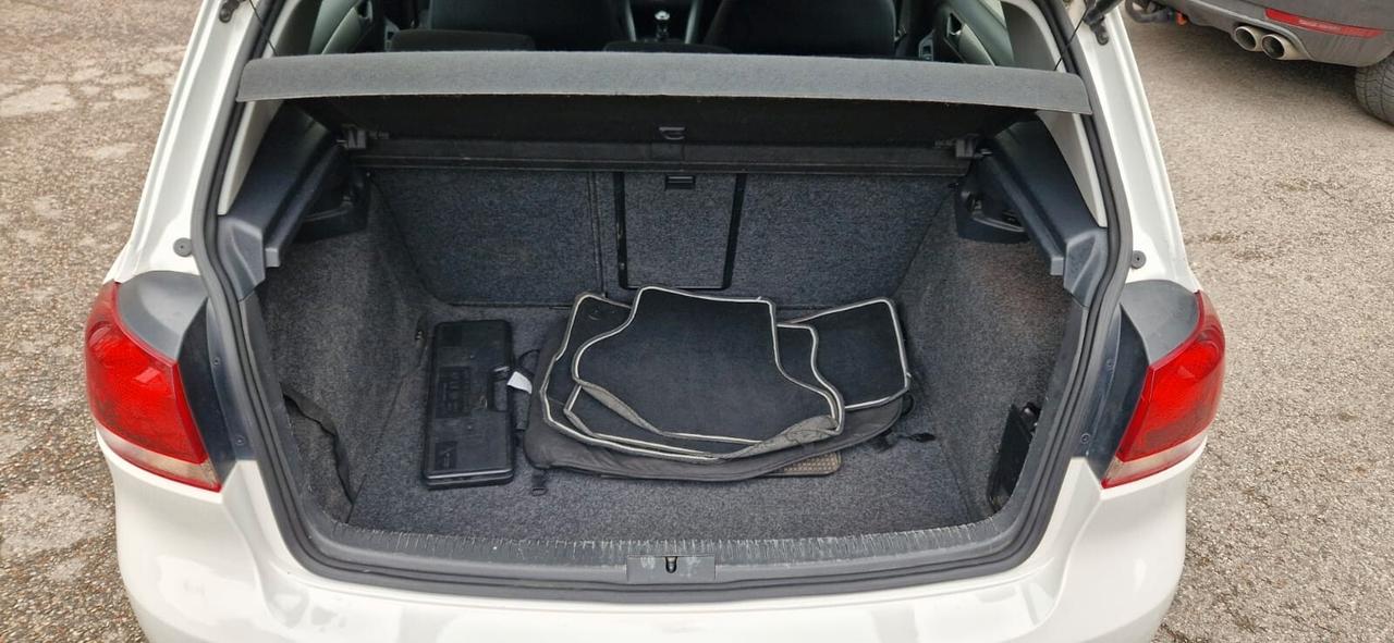 Volkswagen Golf Business 1.6 TDI 5p. Highline