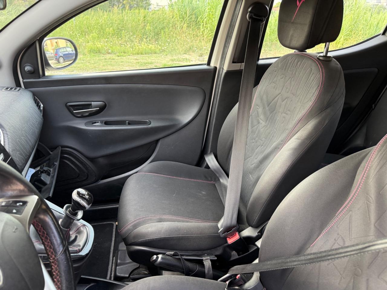 Lancia Ypsilon 1.2 69 CV 5 porte PERMUTE