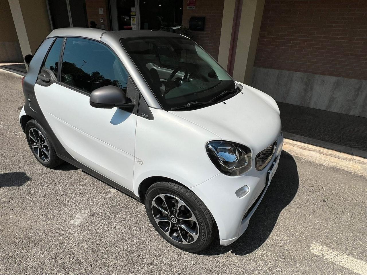 Smart fortwo cabrio 0.9 t Urban 90cv twinamic *Promo SD 2026*