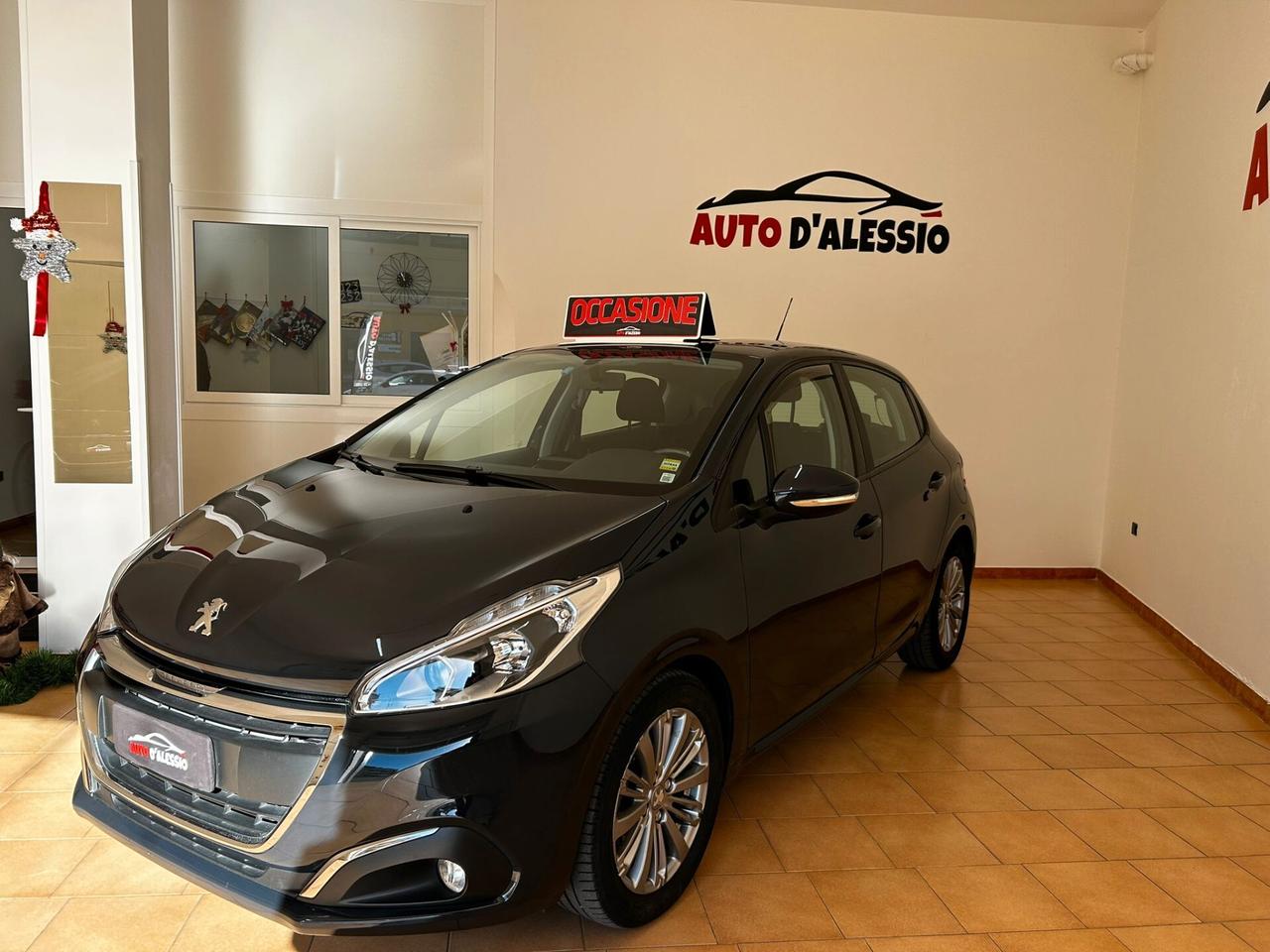 Peugeot 208 PureTech 82 Stop&Start 5 porte Signature