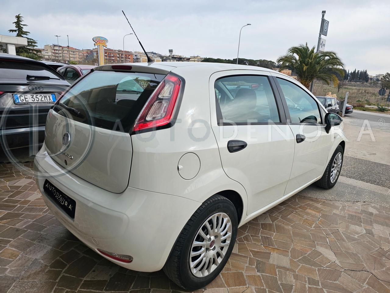 Fiat Punto 1.3 MJT II 75 CV 5 porte Street#AUTOCARRO#CLIMA
