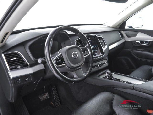 VOLVO XC90 D5 AWD Geartronic 7 posti Momentum - PER OPERATORI
