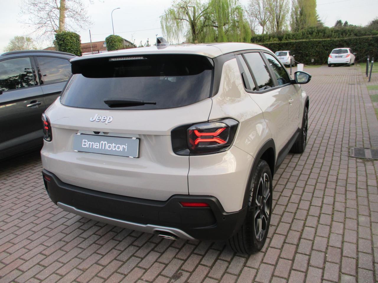 Jeep Avenger 1.2 Turbo MHEV DCT Summit Led/Camera