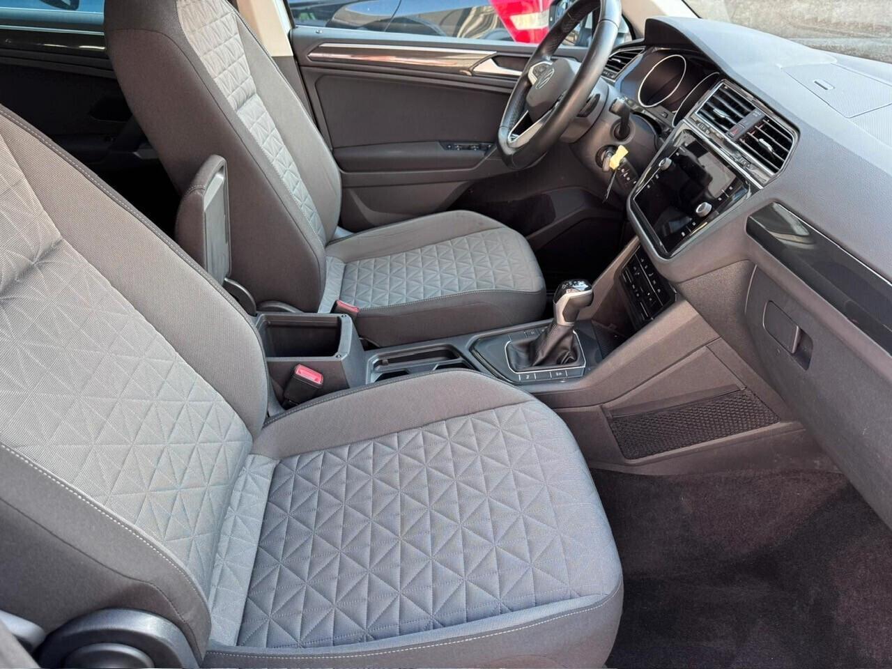 Volkswagen Tiguan 2.0 TDI 150 CV SCR DSG Elegance*EURO6