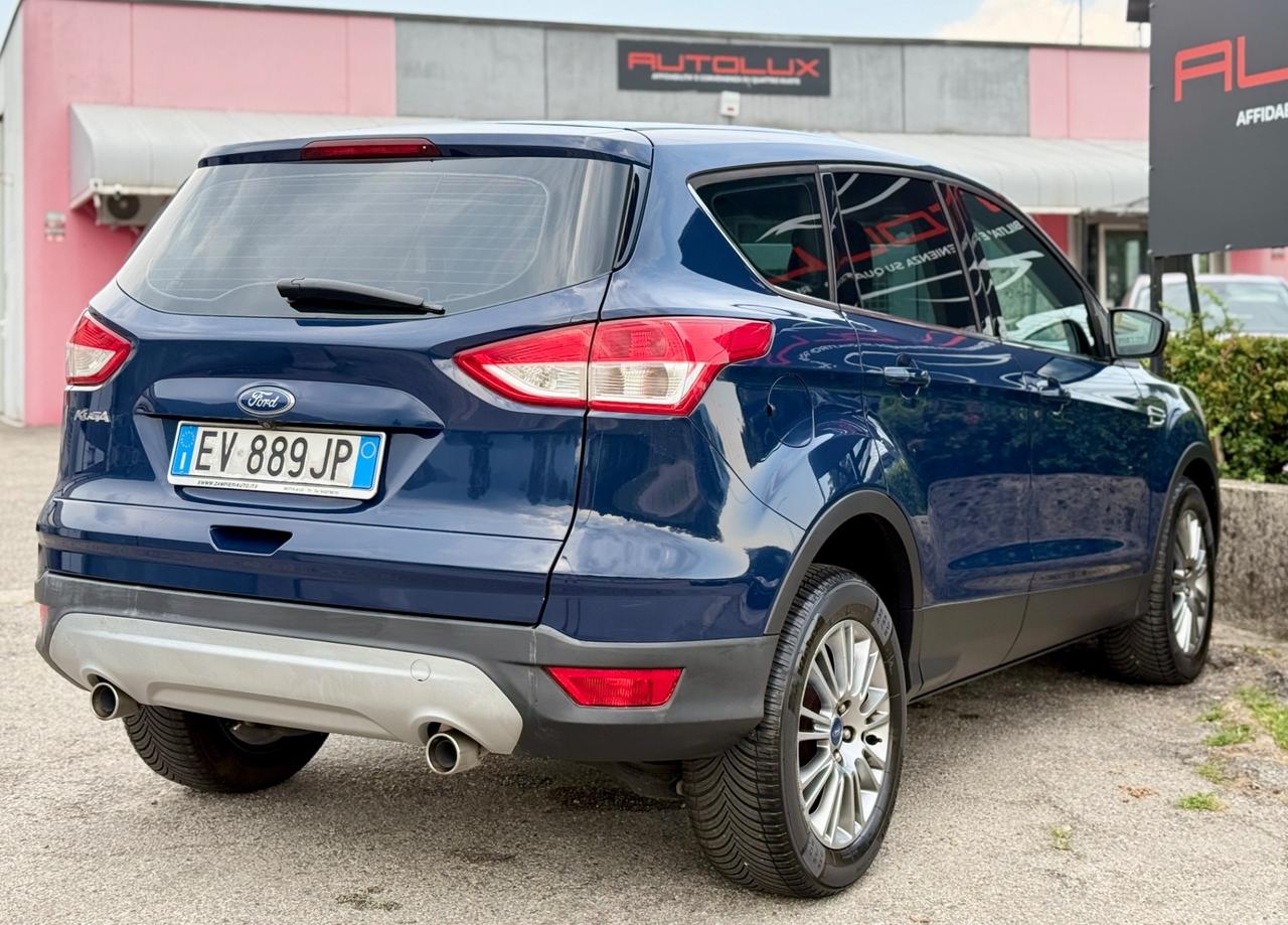 Ford Kuga 2.0 TDCI 140 CV 4WD Titanium