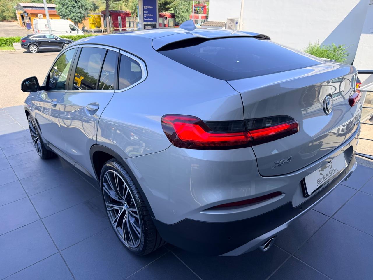 Bmw X4 xDrive20d 48V xLine cerchi interni individual