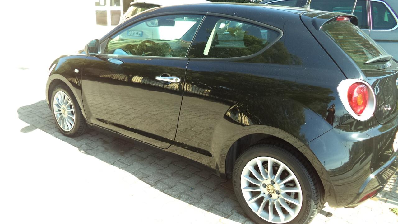 Alfa Romeo MiTo 1.3 JTDm 85 CV S&S Distinctive