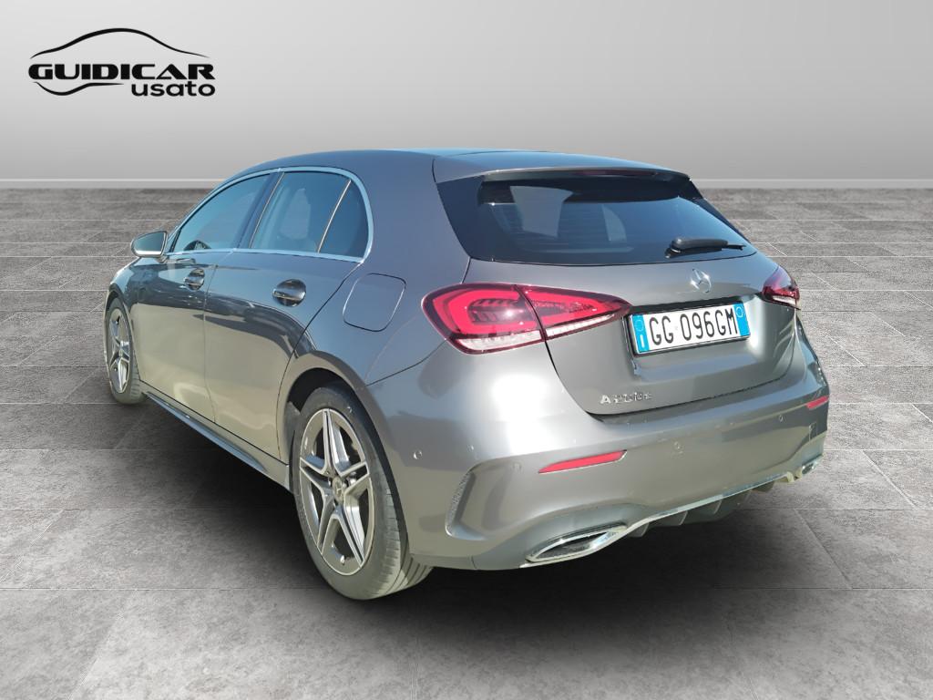 Mercedes-Benz Classe A - W177 2018 - A 200 d Premium auto