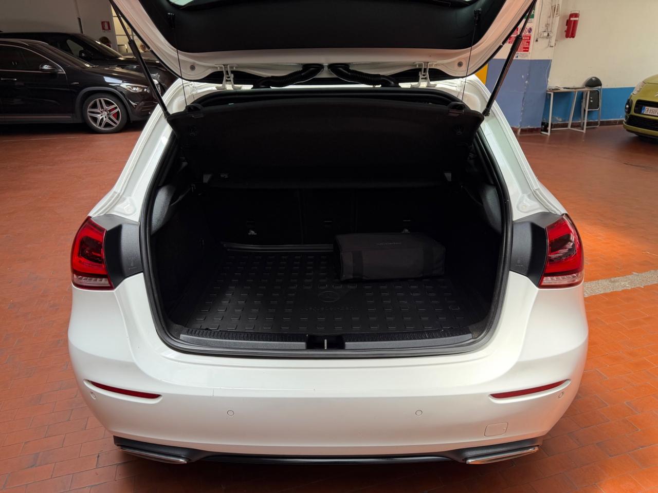 Mercedes-benz A 250e PLUG-IN Sport