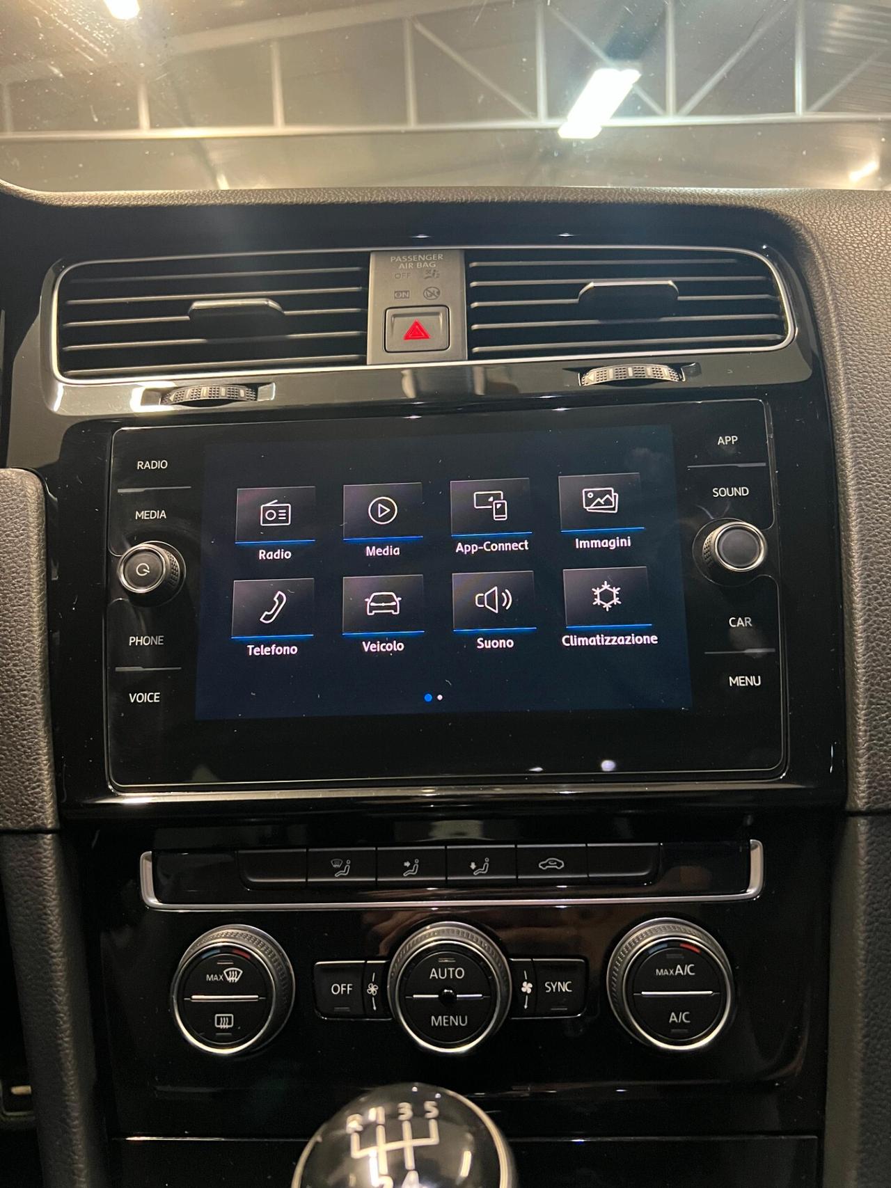 Volkswagen Golf 1.6 TDI 115 CV R-line