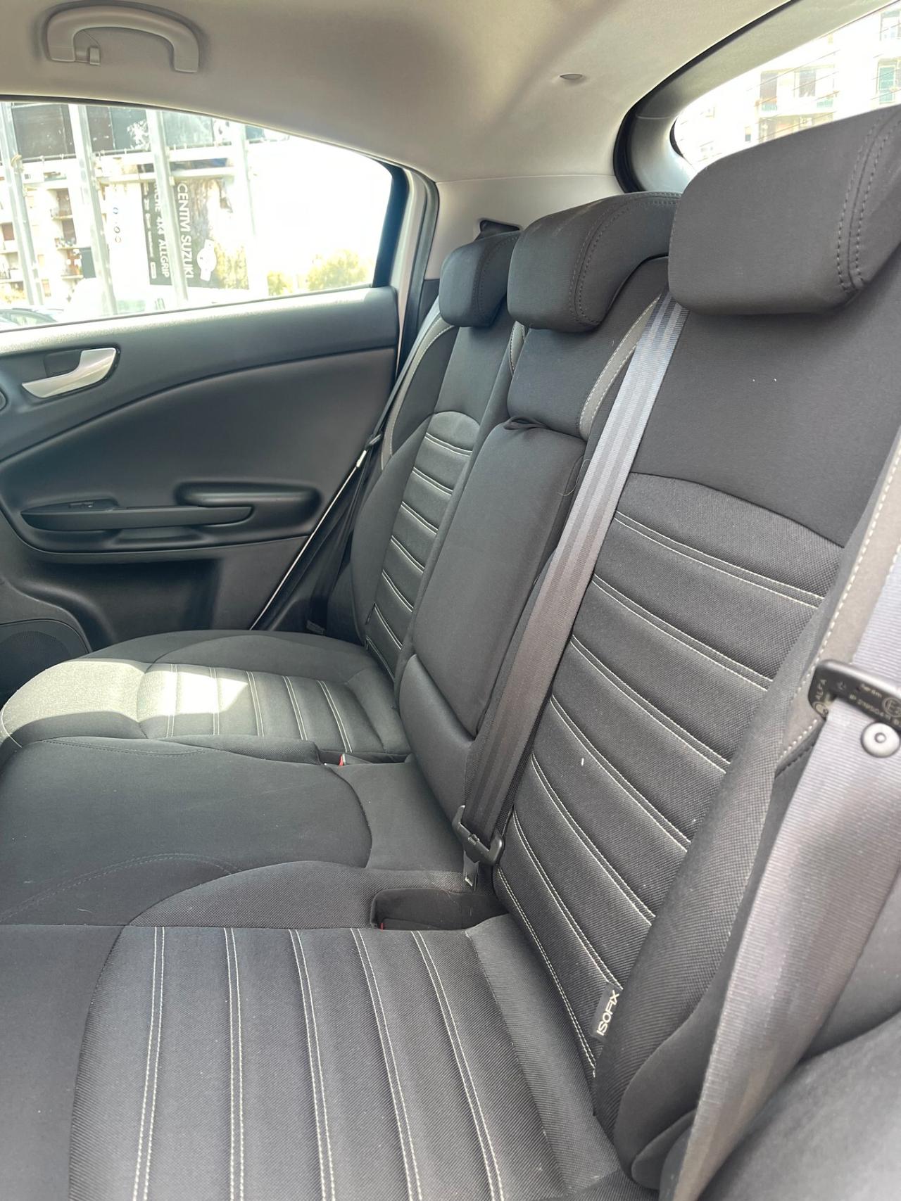 Alfa Romeo Giulietta 1.6 120 CV Sport