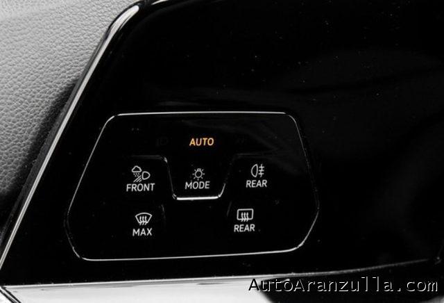 VOLKSWAGEN Golf 8 2.0 TSI 245CV DSG GTI Navi Fari IQ. Performance