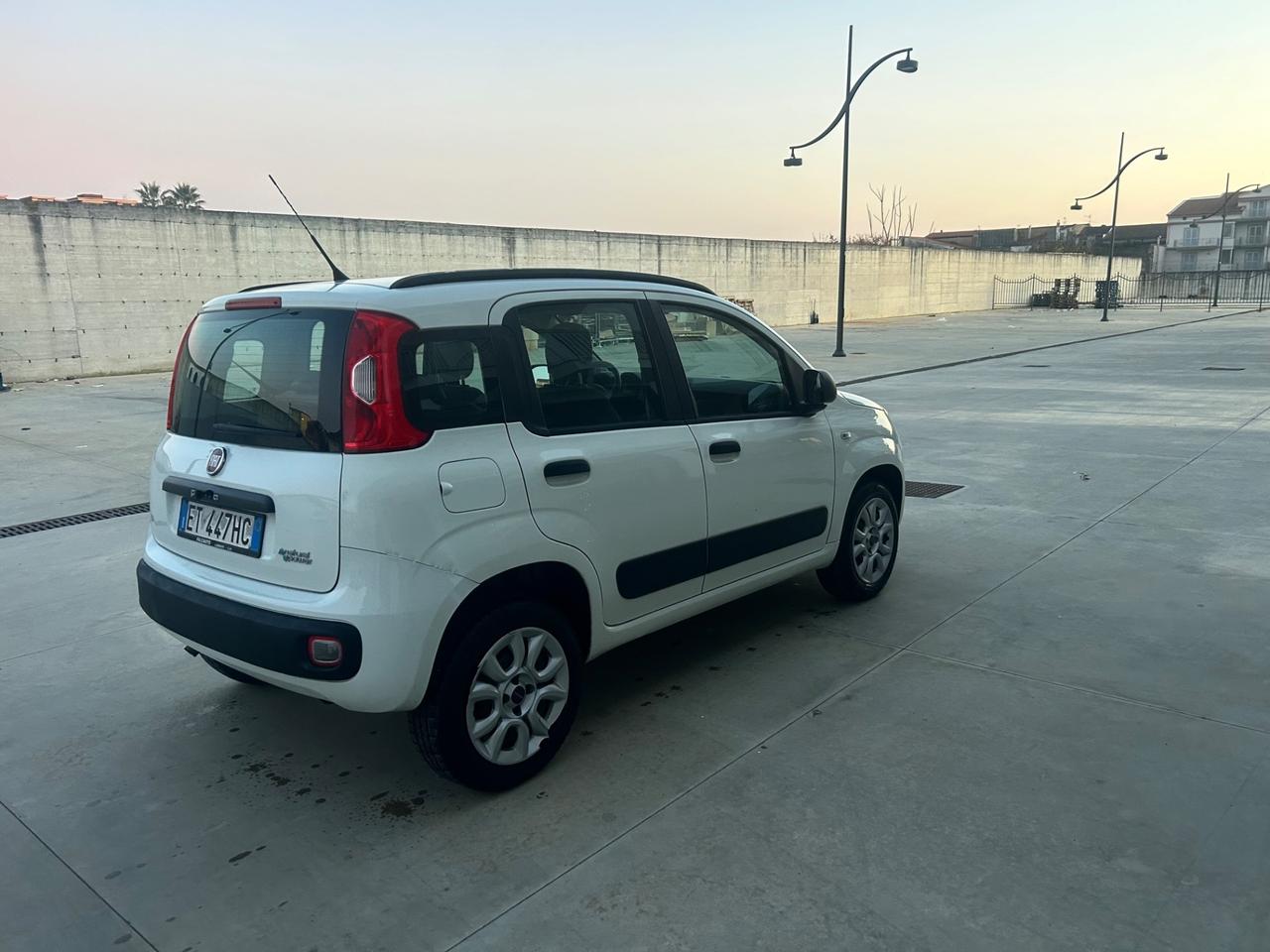 Fiat Panda 0.9 TwinAir Turbo Natural Power Lounge