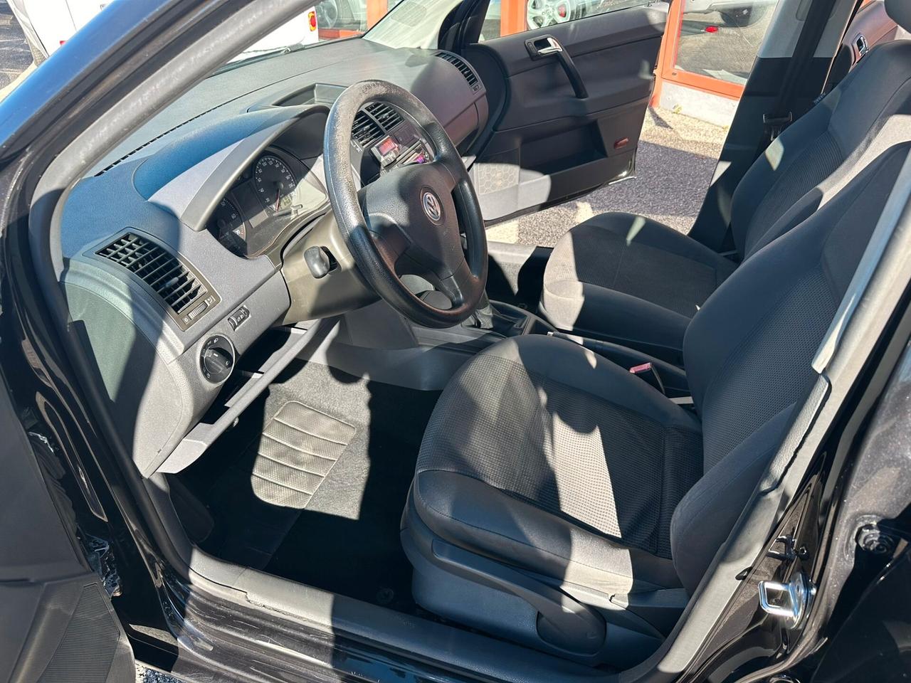 Volkswagen Polo 1.4/80CV 16V 5p. Comfortline