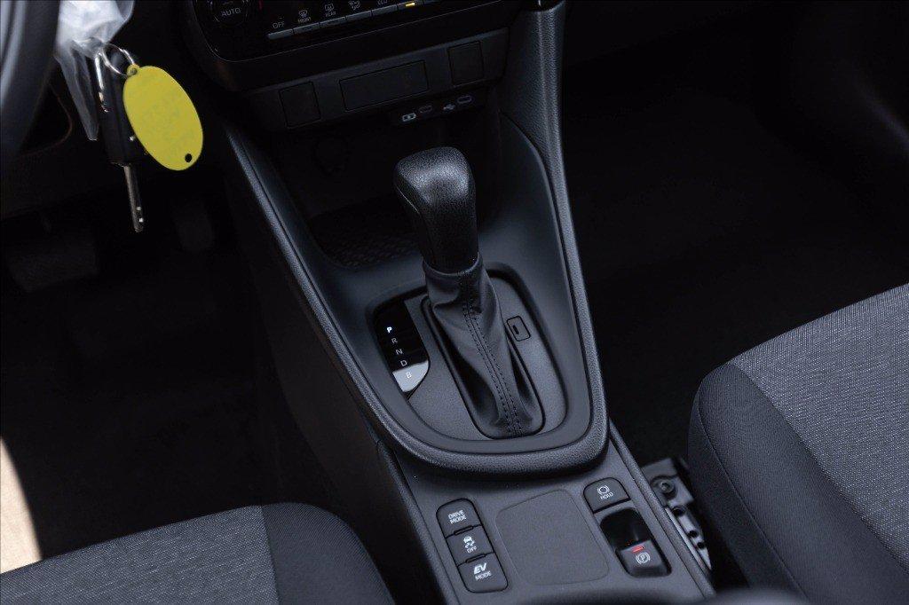 MAZDA 2 1.5 vvt full hybrid electric Prime Line e-cvt del 2026