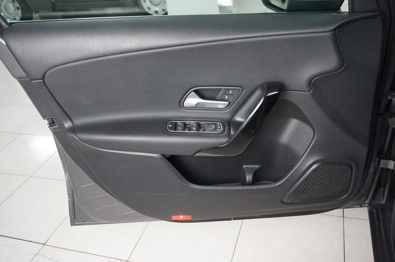 Mercedes-benz A 180 d Automatic Sport