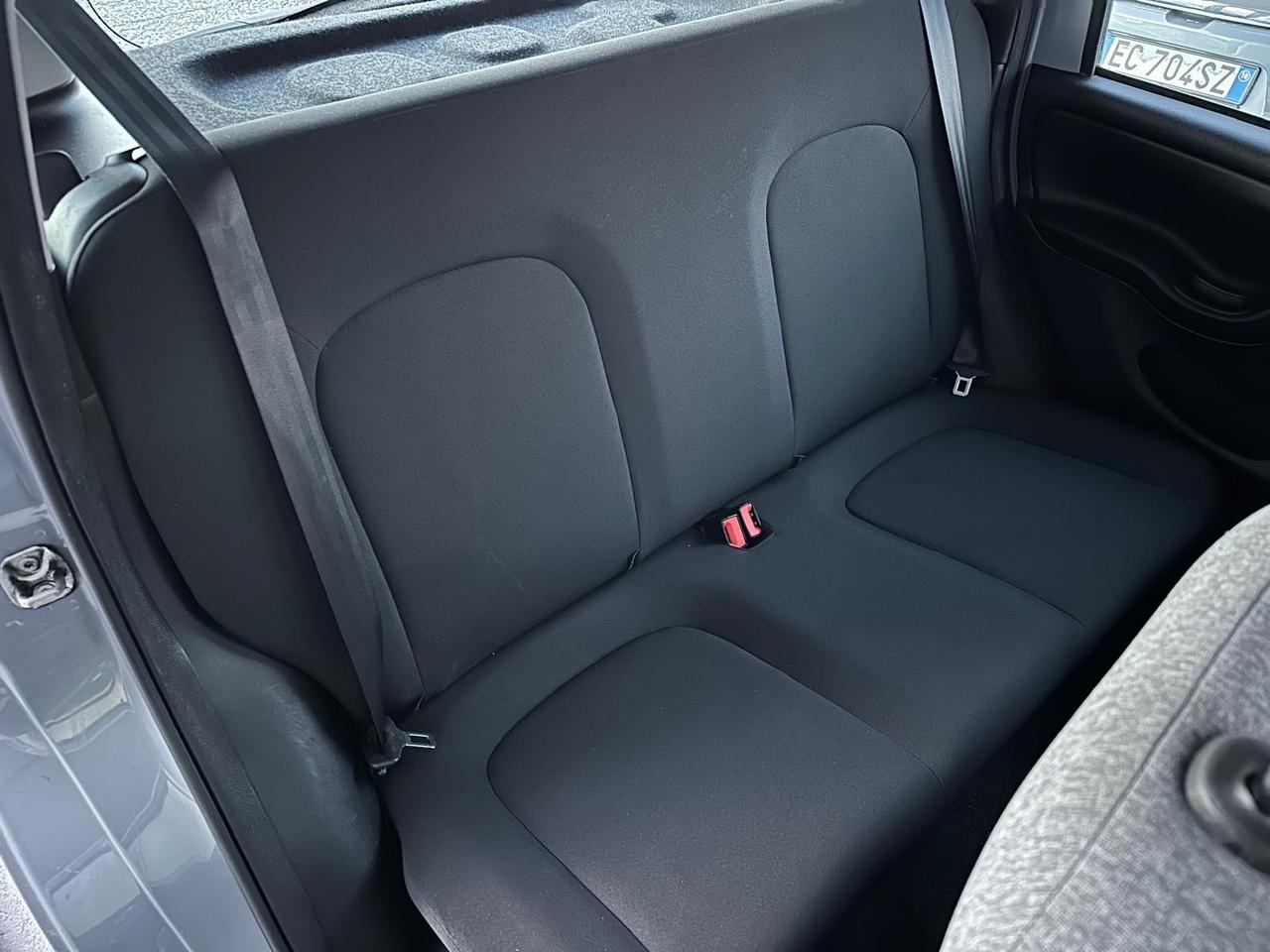 Fiat Panda 1.0 FireFly S&S Hybrid NEOPATENTATI