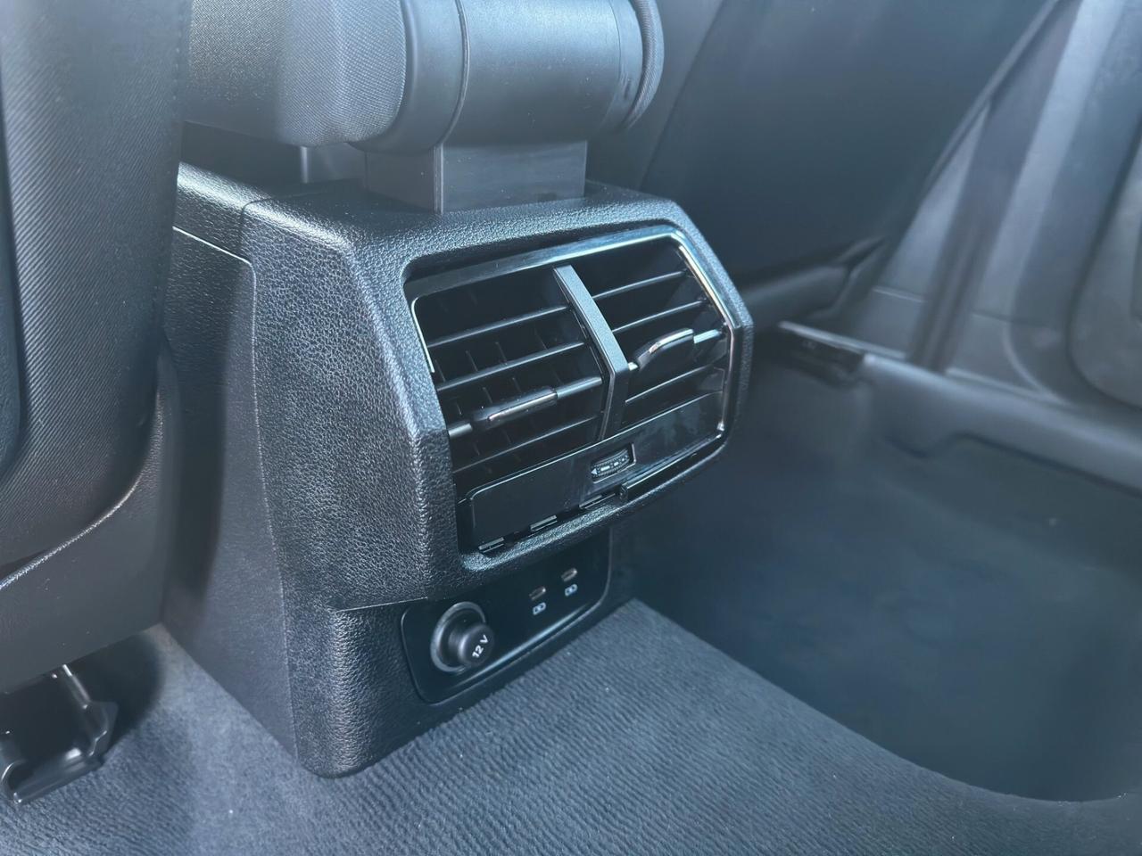 Audi Q3 35 TDI Business Advanced