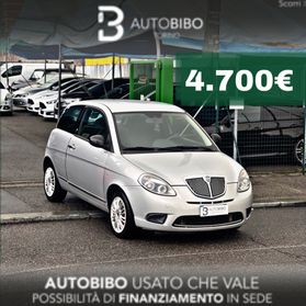 Lancia Ypsilon 1.2 69 CV Unyca