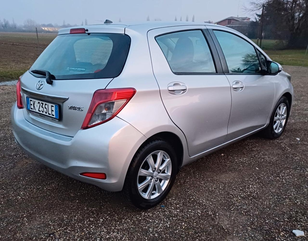 Toyota Yaris 1.3 5 porte Lounge