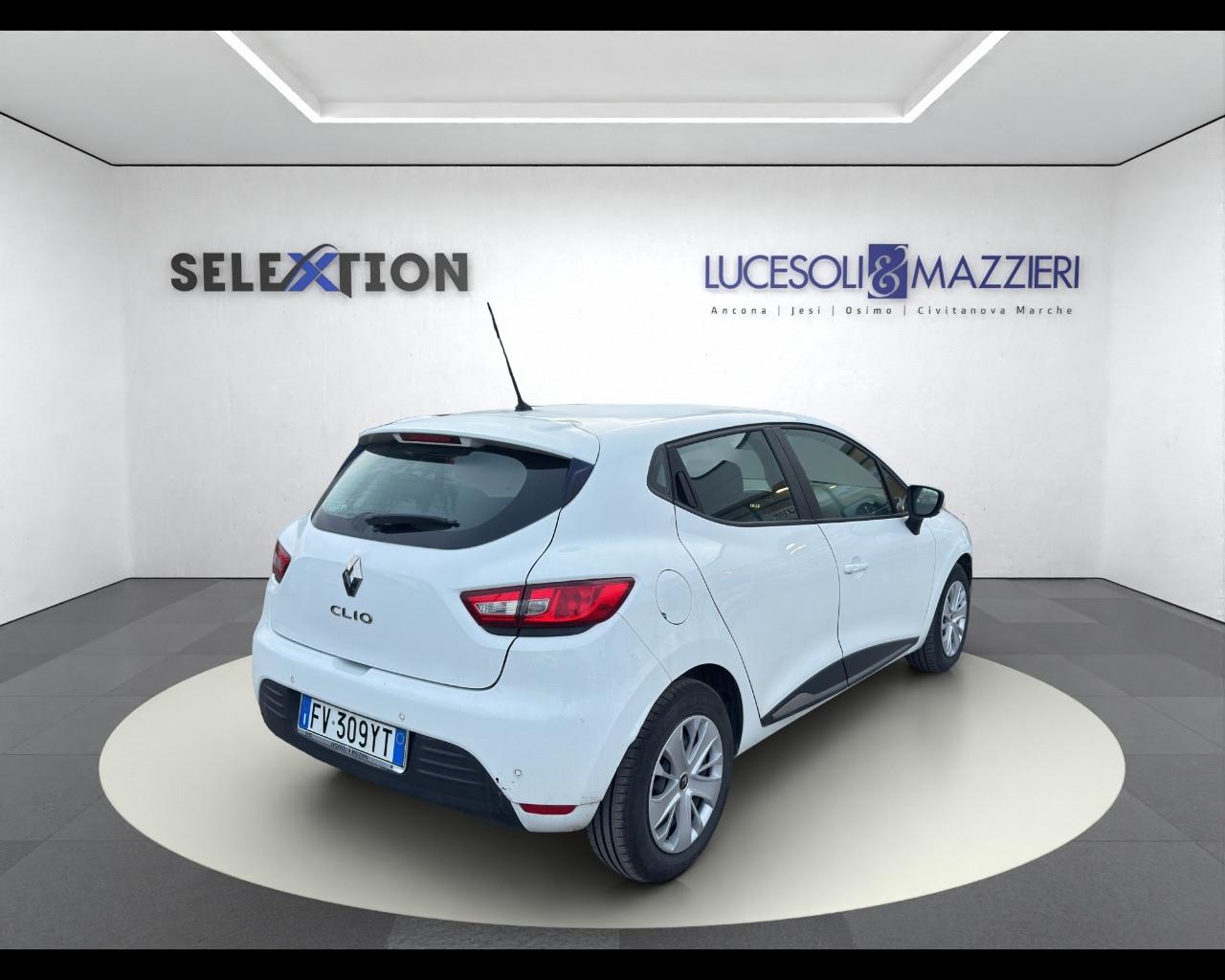RENAULT Clio 4ª serie - Clio dCi 8V 75 CV 5 porte Business