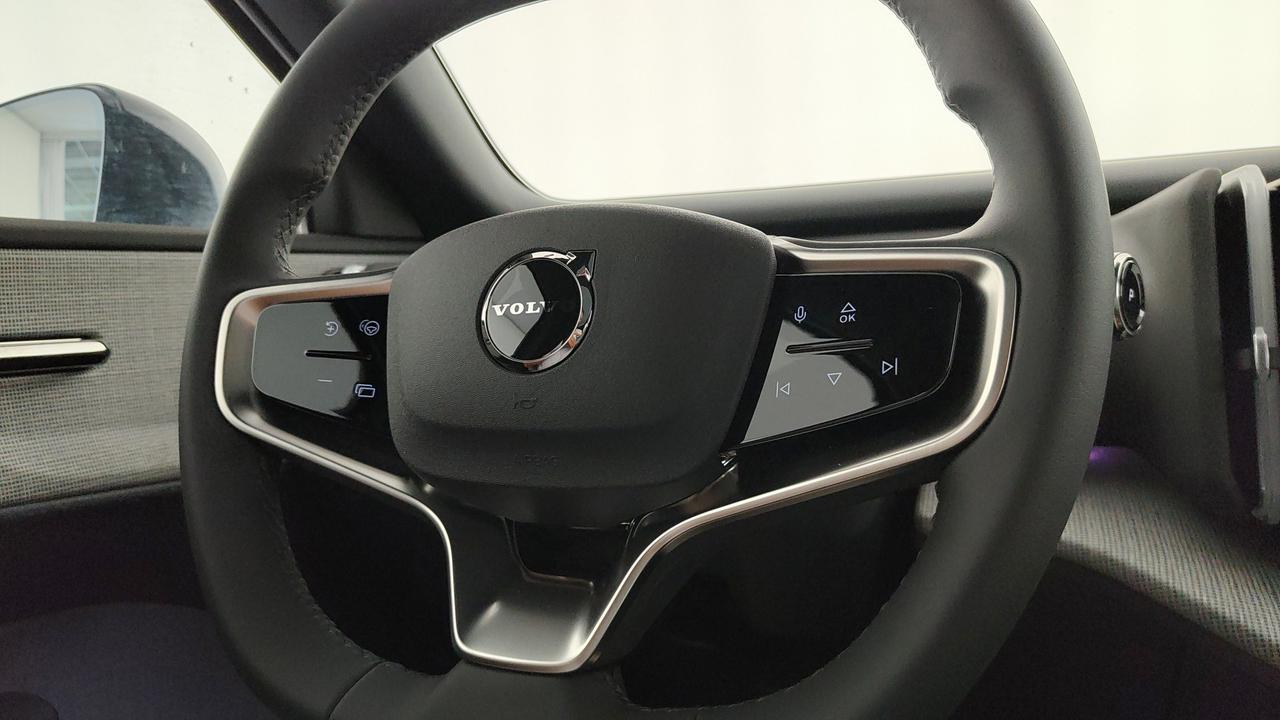 VOLVO EX30 Single Motor Extended Range Ultra rwd