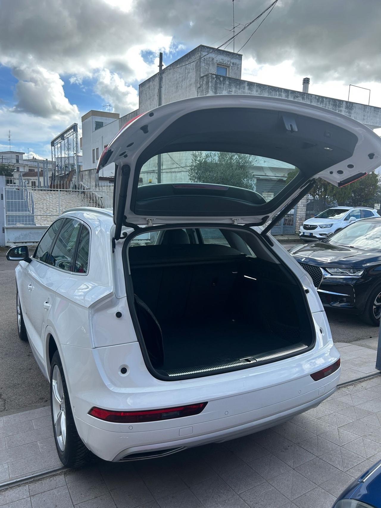 Audi Q5 2.0 TDI Quattro Sport-2018 MATRIX/VIRTUAL/19"