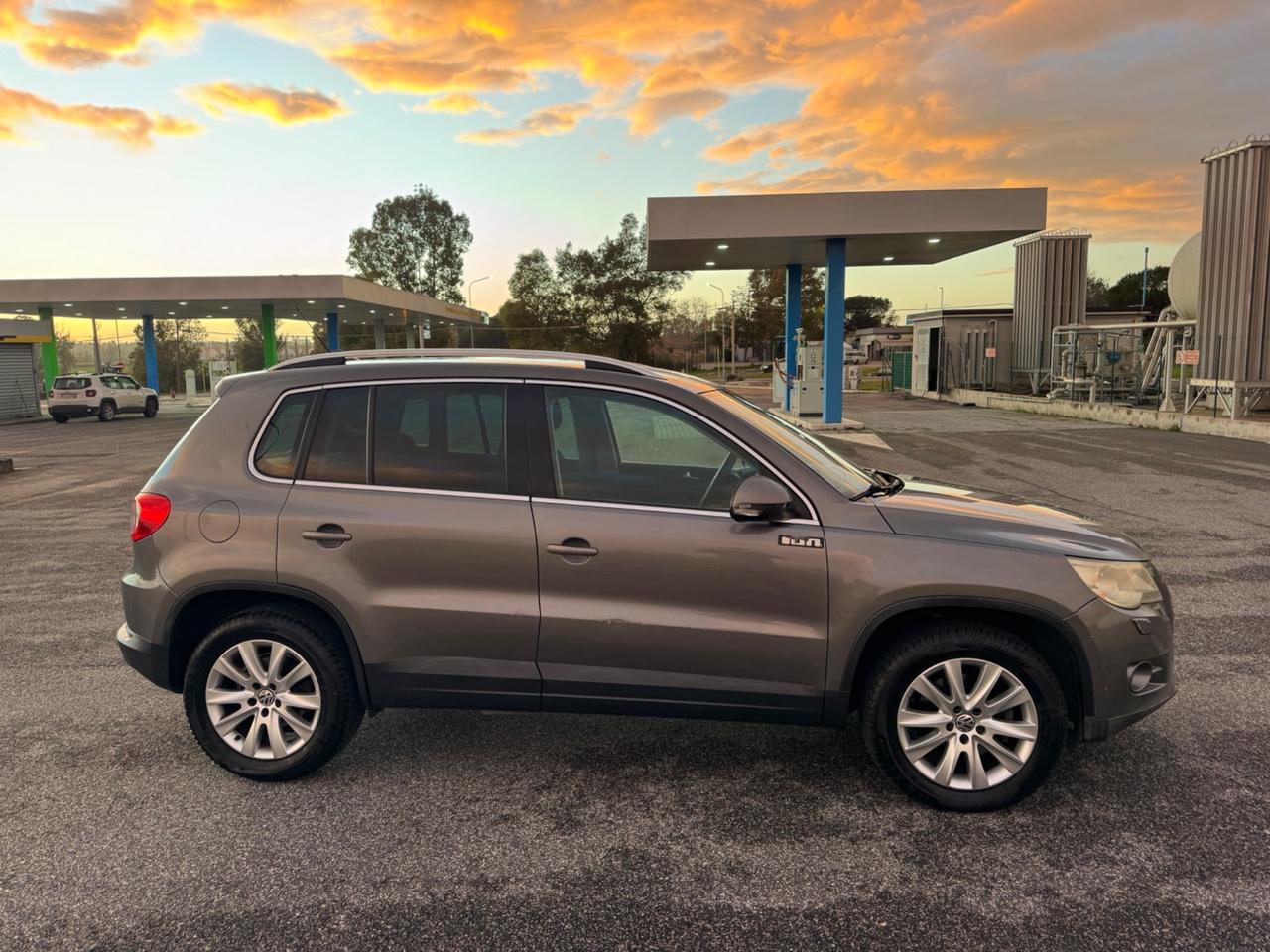 Volkswagen Tiguan 2.0 16V TDI DPF Sport & Style (18°)