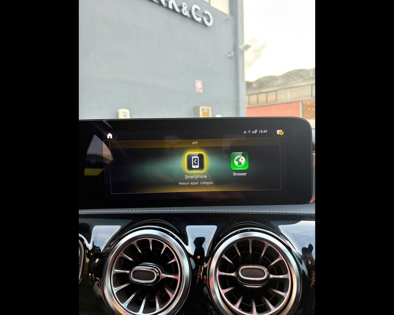 Mercedes-Benz CLA Coupe - C118 - CLA Coupe 200 d Premium auto
